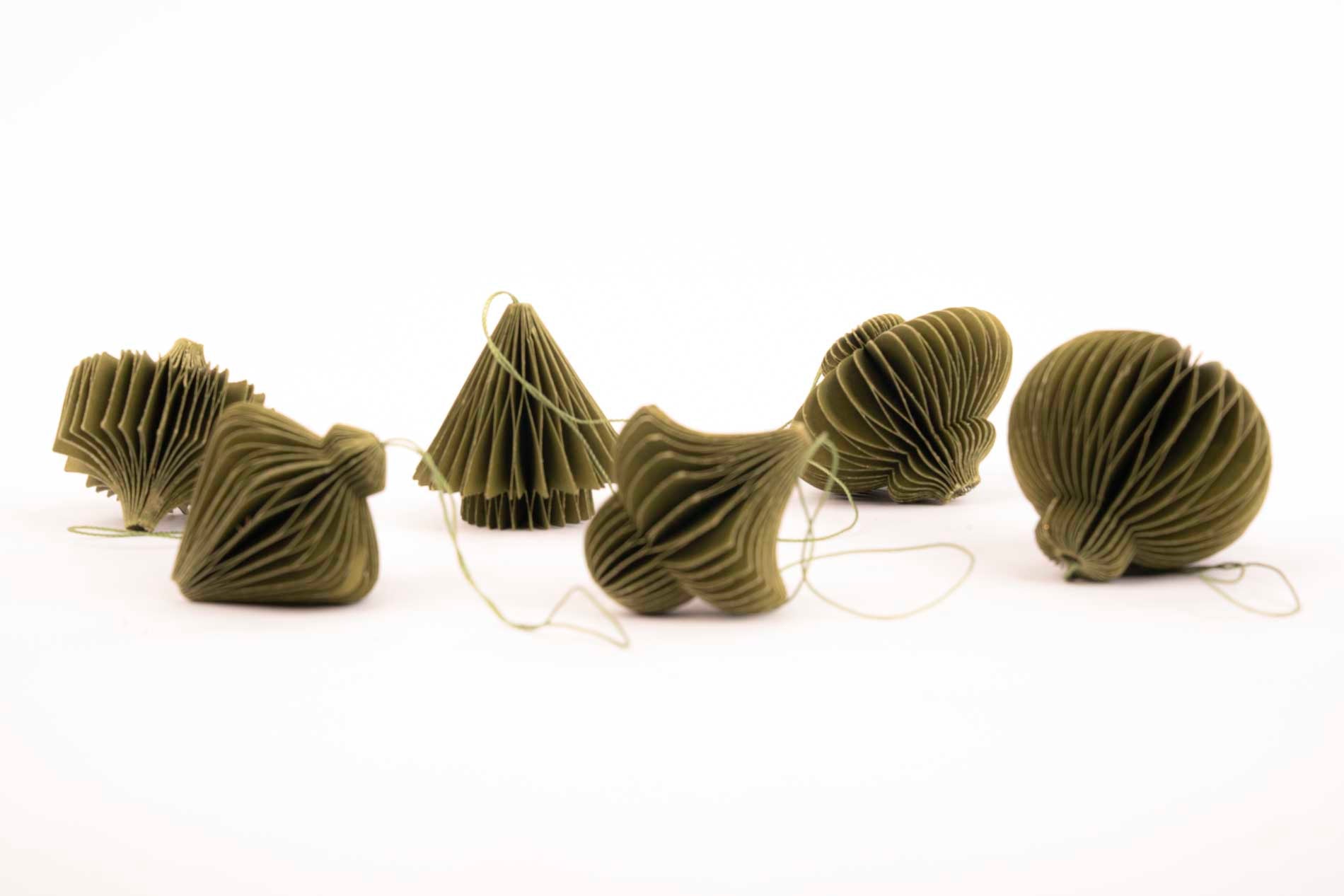 Hanging Paper Ornaments - Set 6 Pcs - 4,5 Cm - Christmas Honeycomb Baubles - Purple - Green - Olive - Christmas Tree Decorations