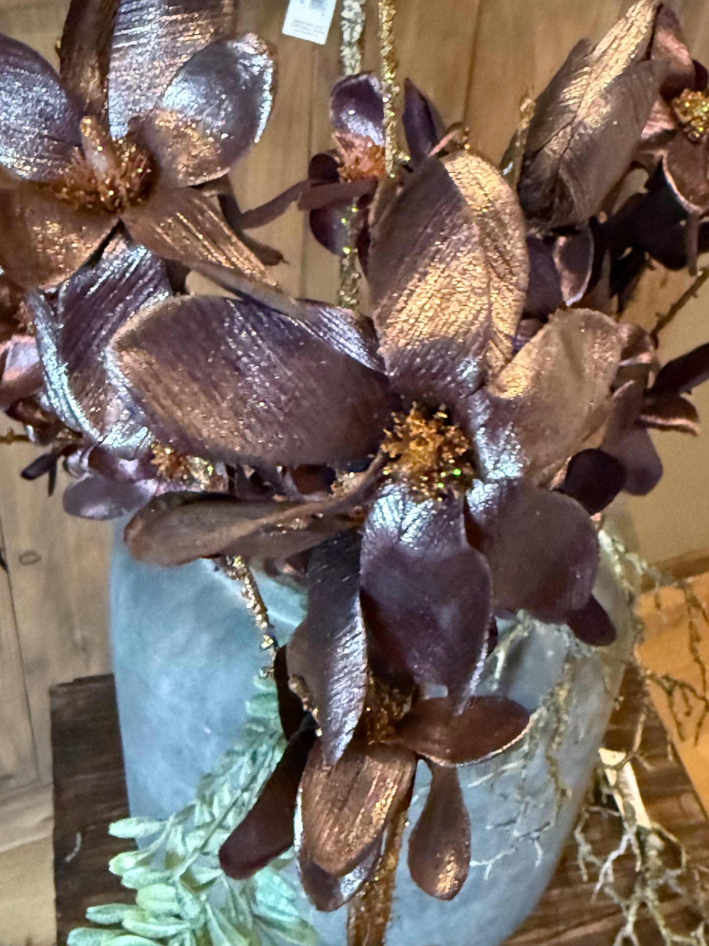 Kuns magnolia bruin